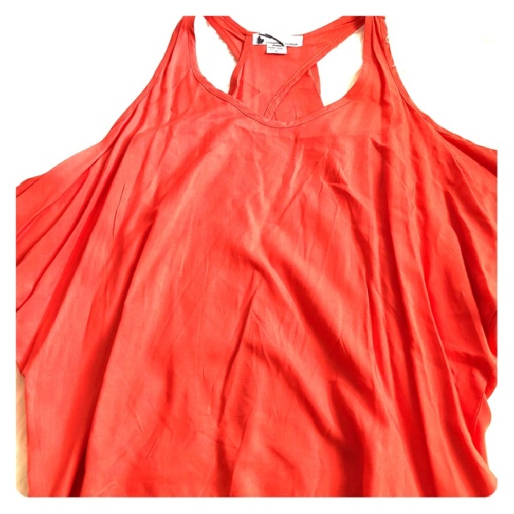 Imaginary voyage top